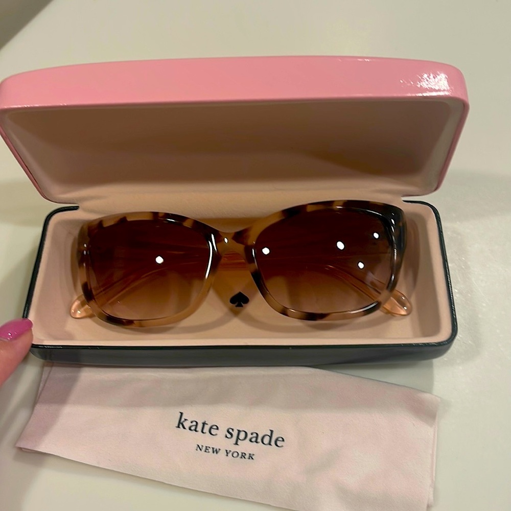 Kate Spade Johanna Sunglasses
